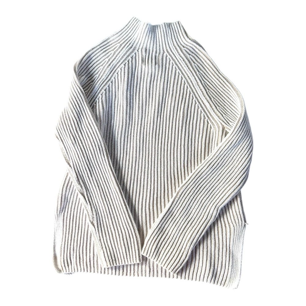 Gap Asymmetrical Button Mockneck Raglan Sweater XS - image 4